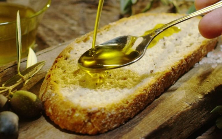 What is Cold Pressed Olive Oil and Why it Matters